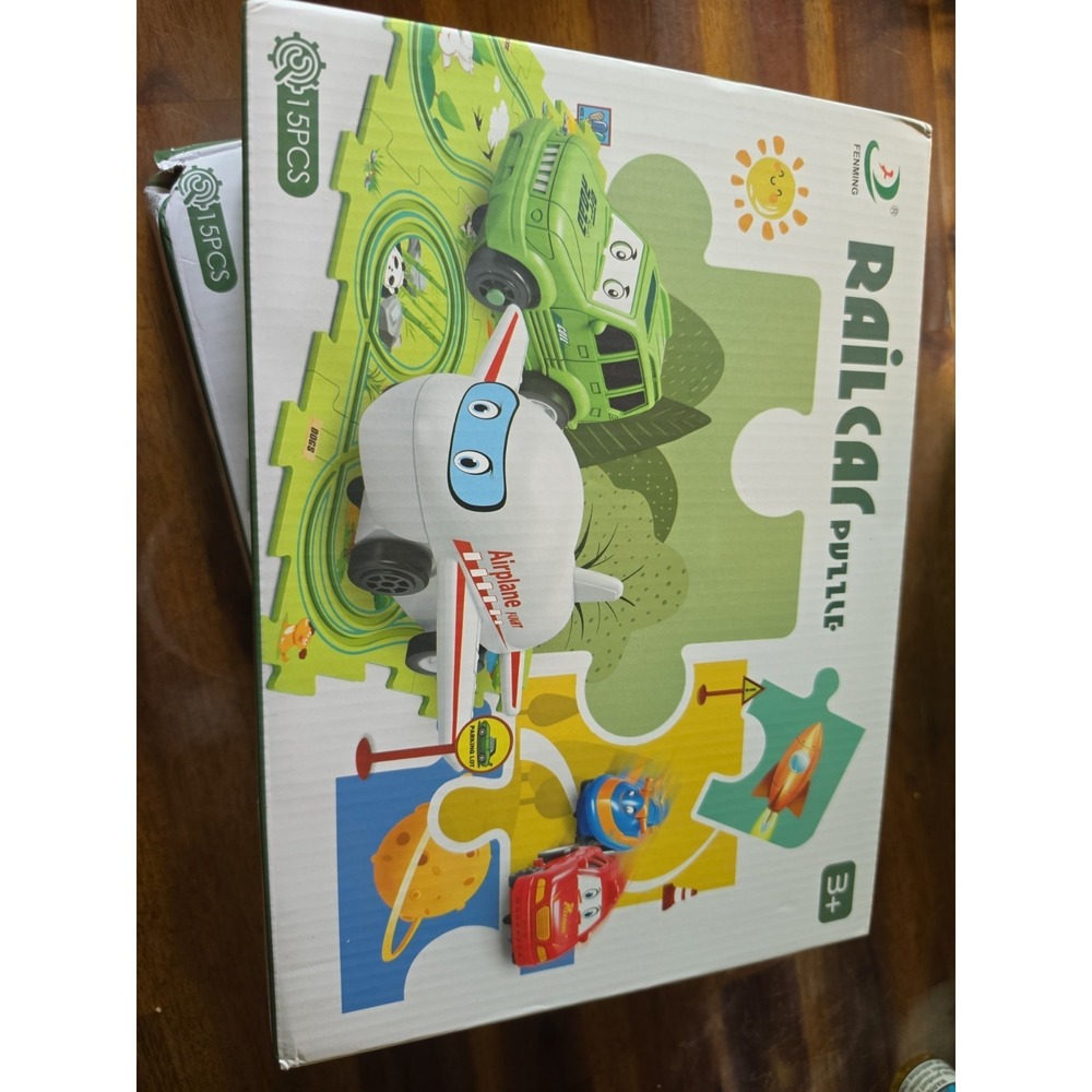 Rail Car Puzzle Land Series 1102A with Green Car 15 Pieces